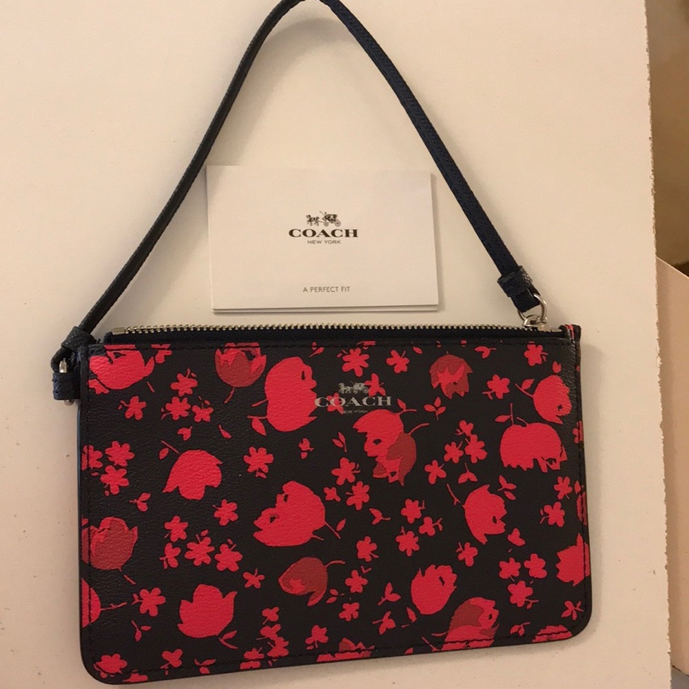 NWOT coach wrist wallet